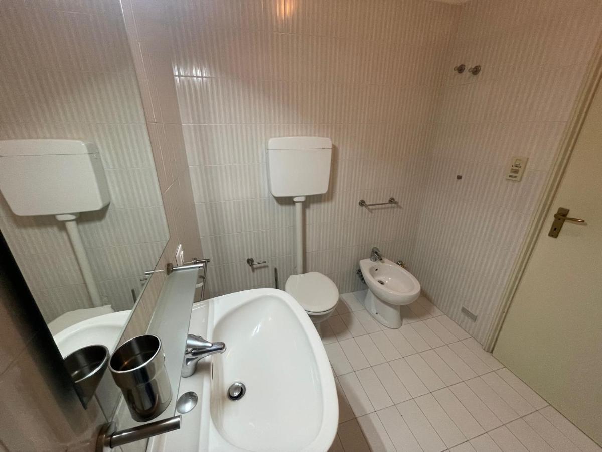 Residence Selenis Bilocale Vista Piscina - Agenzia Cocal Caorle Zewnętrze zdjęcie